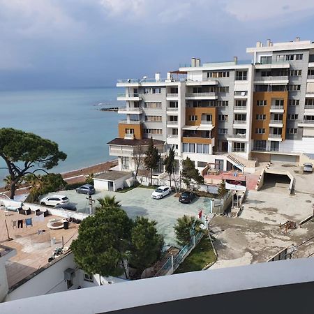 Currila Apartment Durrës Exterior foto