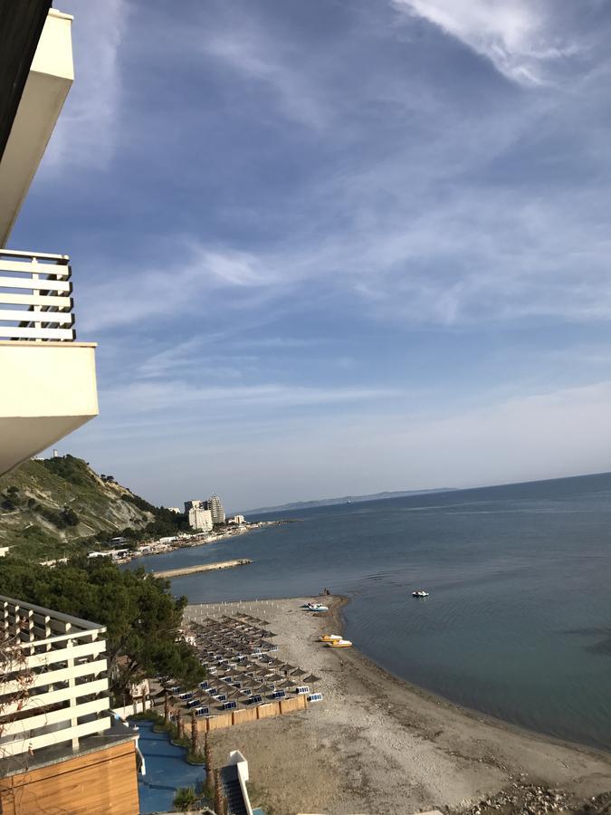 Currila Apartment Durrës Exterior foto